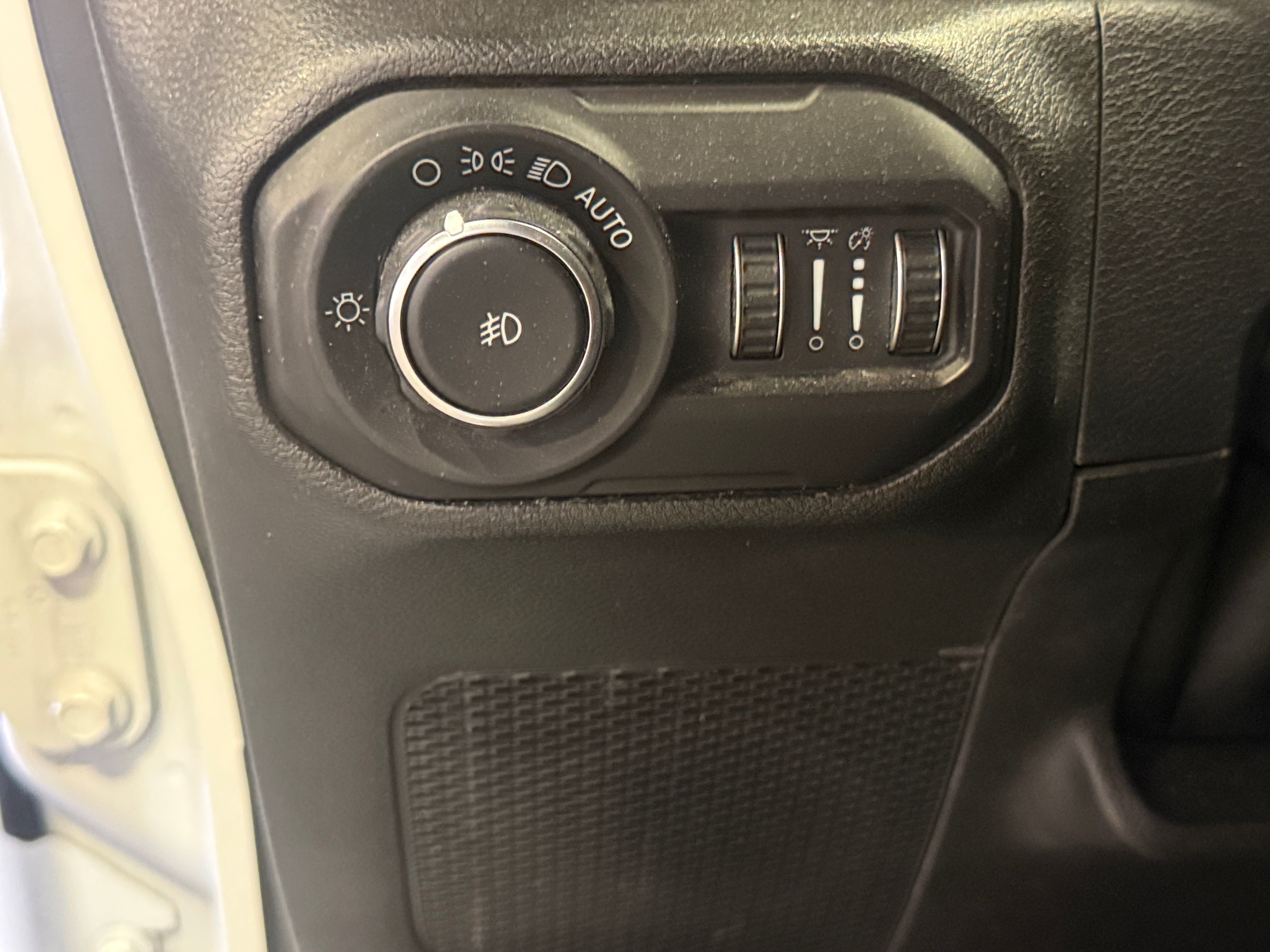 jeep all-new wrangler unlimited 2018 1C4HJXDGXJW163009 image jeep all-new wrangler unlimited 2018 1C4HJXDGXJW163009 image